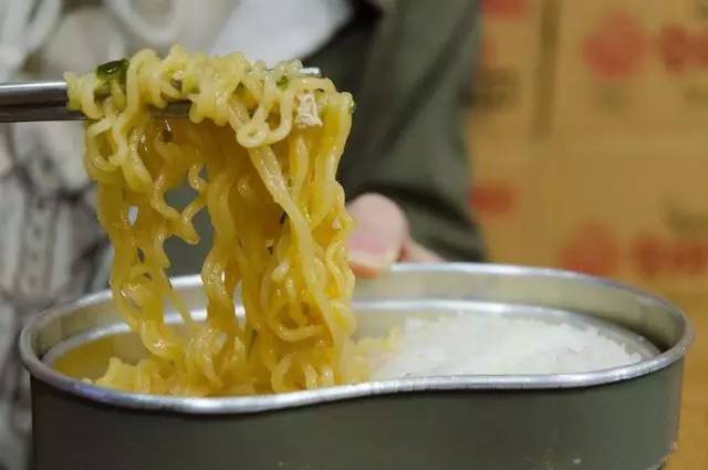 螺蛳粉泡面哪个好吃,泡面好吃还是螺蛳粉好吃