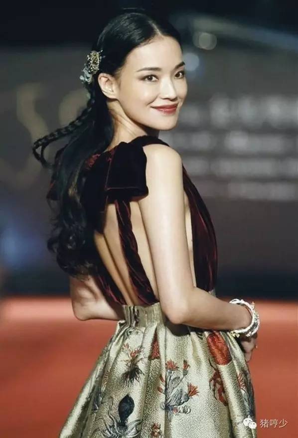 庆幸，男女通杀的Plump唇不用动刀