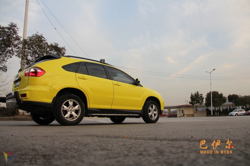 比亚迪s6黑色隔热膜,比亚迪s6贴膜改色