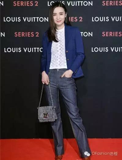 别嫌弃带LOGO的包了，那是你没挑对！