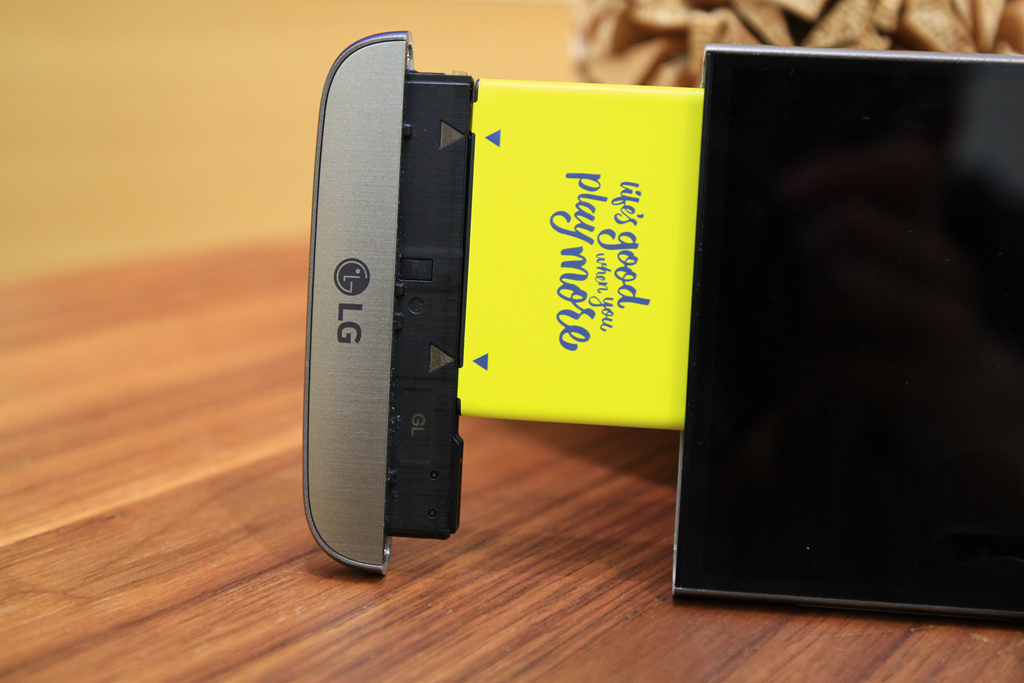 LGG5深度体验：一位英勇的模块化手机探路者！