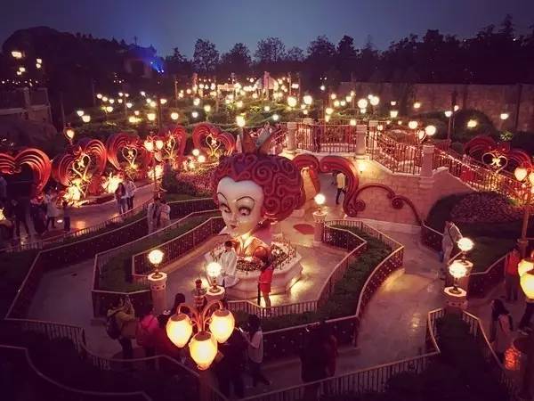 迪士尼不能带自拍杆个人怎么拍照,去上海迪士尼能够带自拍杆进去吗