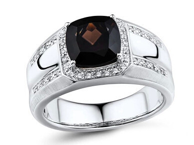 彩宝男戒：男人也能够如此风骚