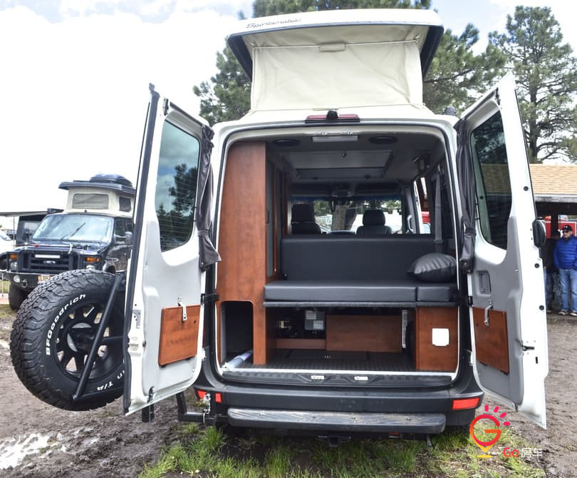 奔驰凌特房车b型房车,2020款奔驰斯宾特4x4c型房车