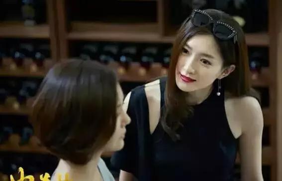 濂藉厛鐢熸洸绛辩弧,鏇茬缁″瘜瀹跺コ