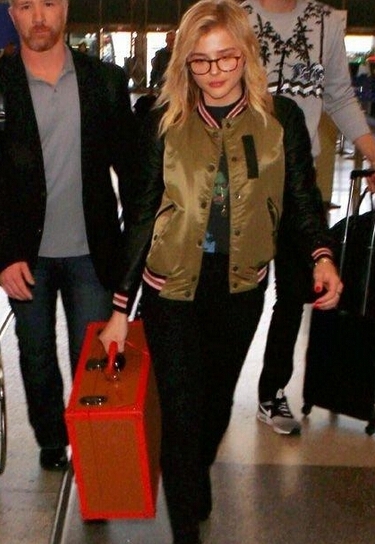 脖子短合适怎么穿,脖子短就不漂亮吗