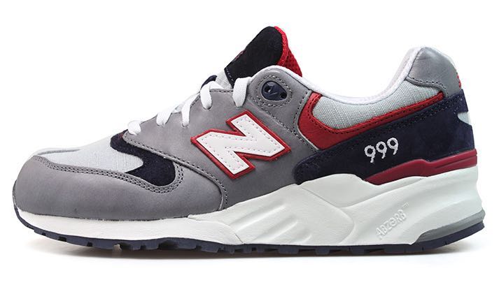 看着他，我恨不得快点从小李变成老李。