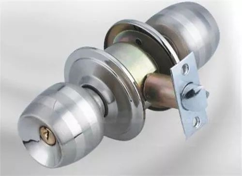 门锁怎么样能够快速拆,门锁如何拆锁教程