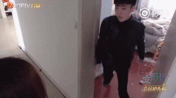 变形计陈新颖哭,变形计陈新颖结局