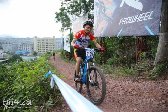 喜德盛高端运动山地车,喜德盛AI智能助力电动山地车