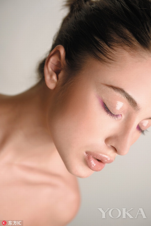 收缩毛孔粗大用什么护肤品好,毛孔粗大收缩毛孔用什么护肤品