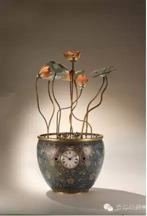 欧洲古董钟白色珐琅表盘,富玩珠宝穷玩表