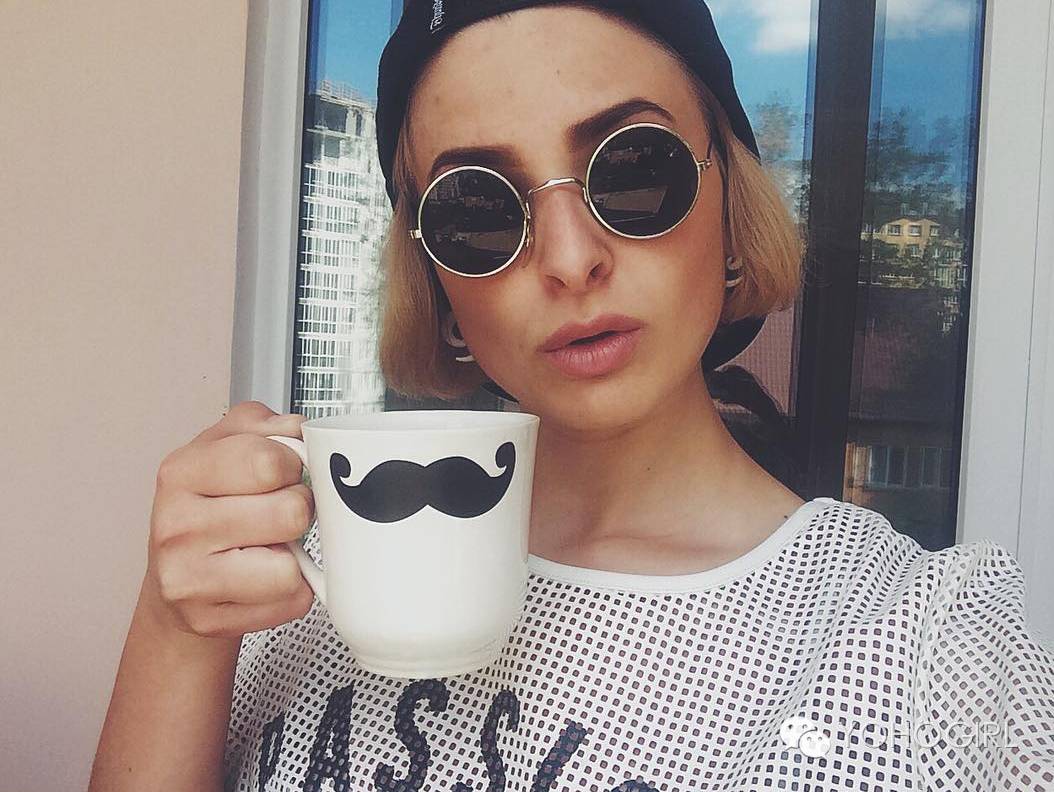 男生爱得要死的美式理发也是女生潮流，不过女生理发师更酷！