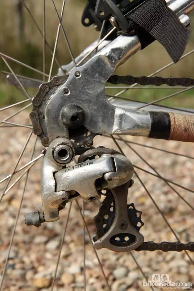 涔拌彍杞︽墜,璧涜溅鎵嬪紑杞︾殑鏍峰瓙