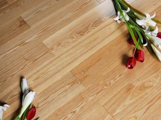 精油的正确使用视频,玫瑰精油的功效与功能及使用方法