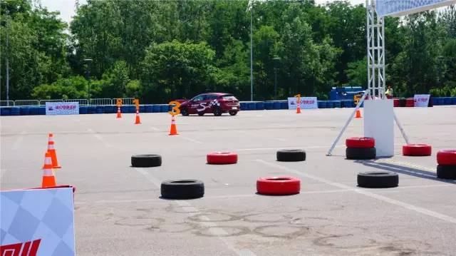 弯道那些小事你知道吗？看完还不懂的我负责