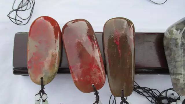 鍗氶泤鐭宠僵,鍗氶泤杞╁灞辩煶