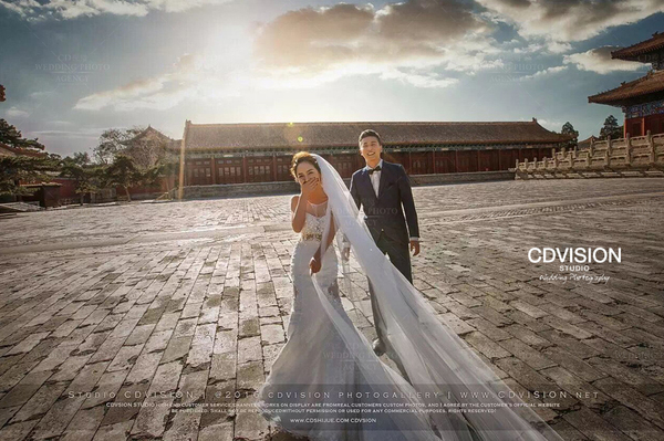 cd视觉婚纱摄影靠谱吗,婚纱摄影工作室和婚纱影楼对比