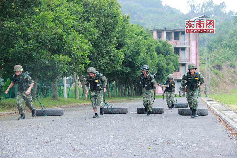 特警魔鬼周极限训练图片,武警江西鹰潭总队魔鬼周训练视频