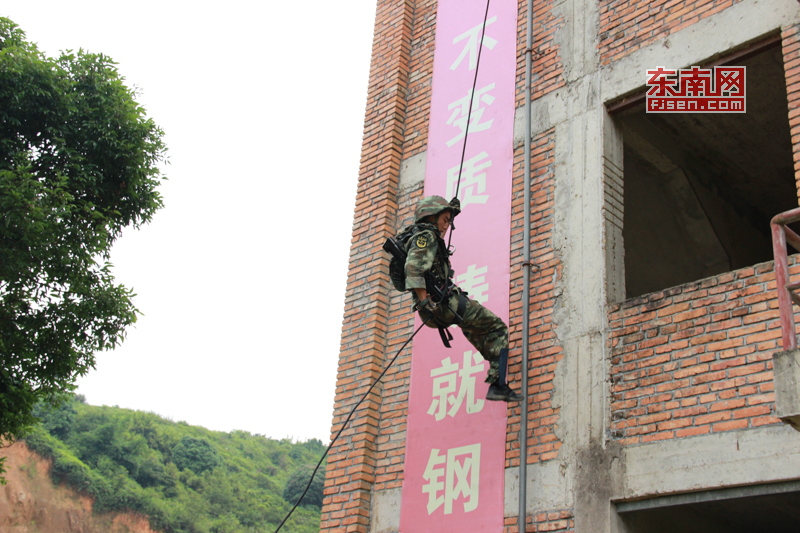 特警魔鬼周极限训练图片,武警江西鹰潭总队魔鬼周训练视频