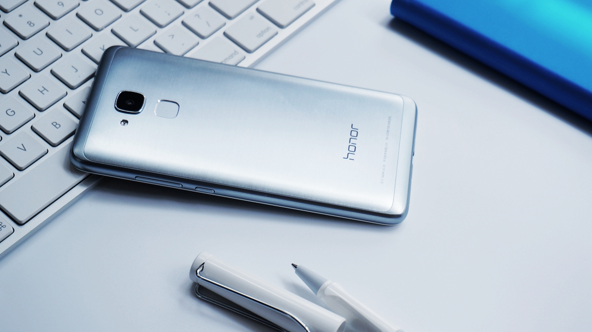 荣耀畅玩5c和荣耀5c,新机快评荣耀畅玩5c快速上手