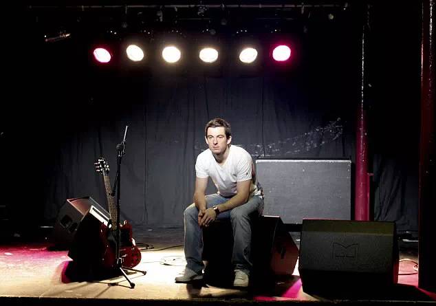 震惊音乐圈,足球圈和音乐圈交集