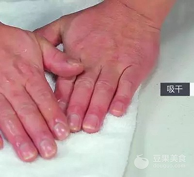 水晶虾饺兔子做法,广东兔型虾饺做法