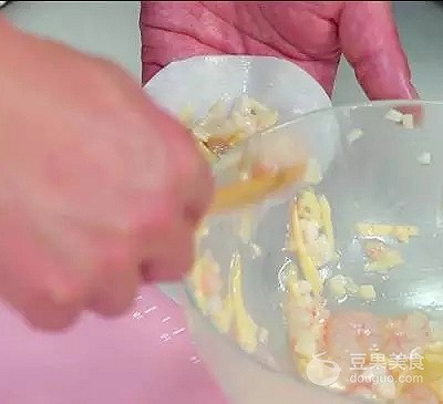 水晶虾饺兔子做法,广东兔型虾饺做法