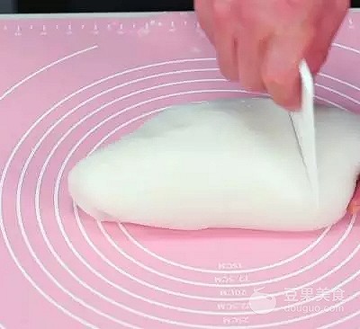 水晶虾饺兔子做法,广东兔型虾饺做法