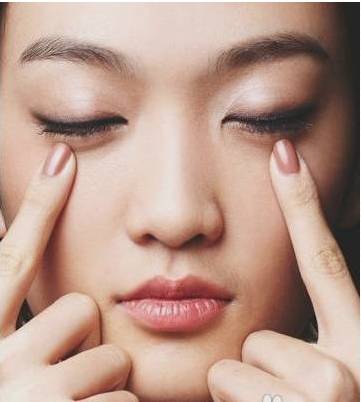 18岁眼霜哪款好用,合适20岁学生用的眼霜推荐