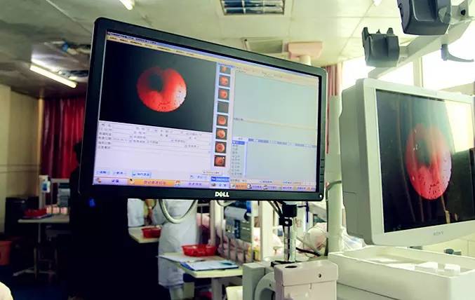 男孩误吞图钉,男孩吞下一枚图钉