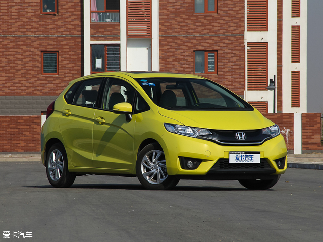 广汽本田飞度对比上汽大众Polo