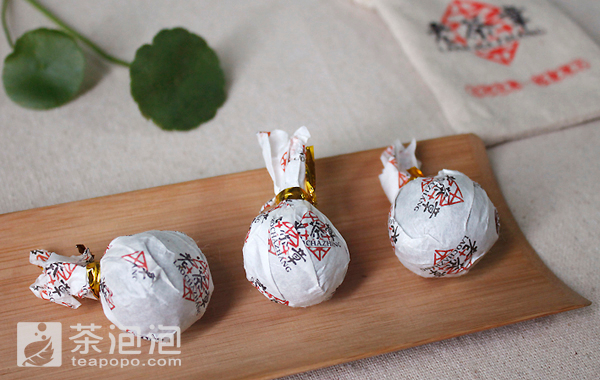 茶味道老班章小龙珠熟茶,小龙珠老白茶