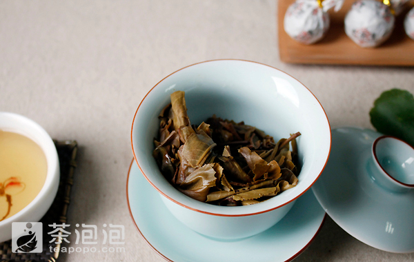 茶味道老班章小龙珠熟茶,小龙珠老白茶