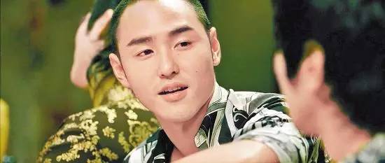 江南BoyNam|在伦敦把阮经天扒个精光原来30+熟男要保持幼稚才可爱