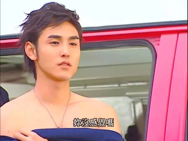 江南BoyNam|在伦敦把阮经天扒个精光原来30+熟男要保持幼稚才可爱