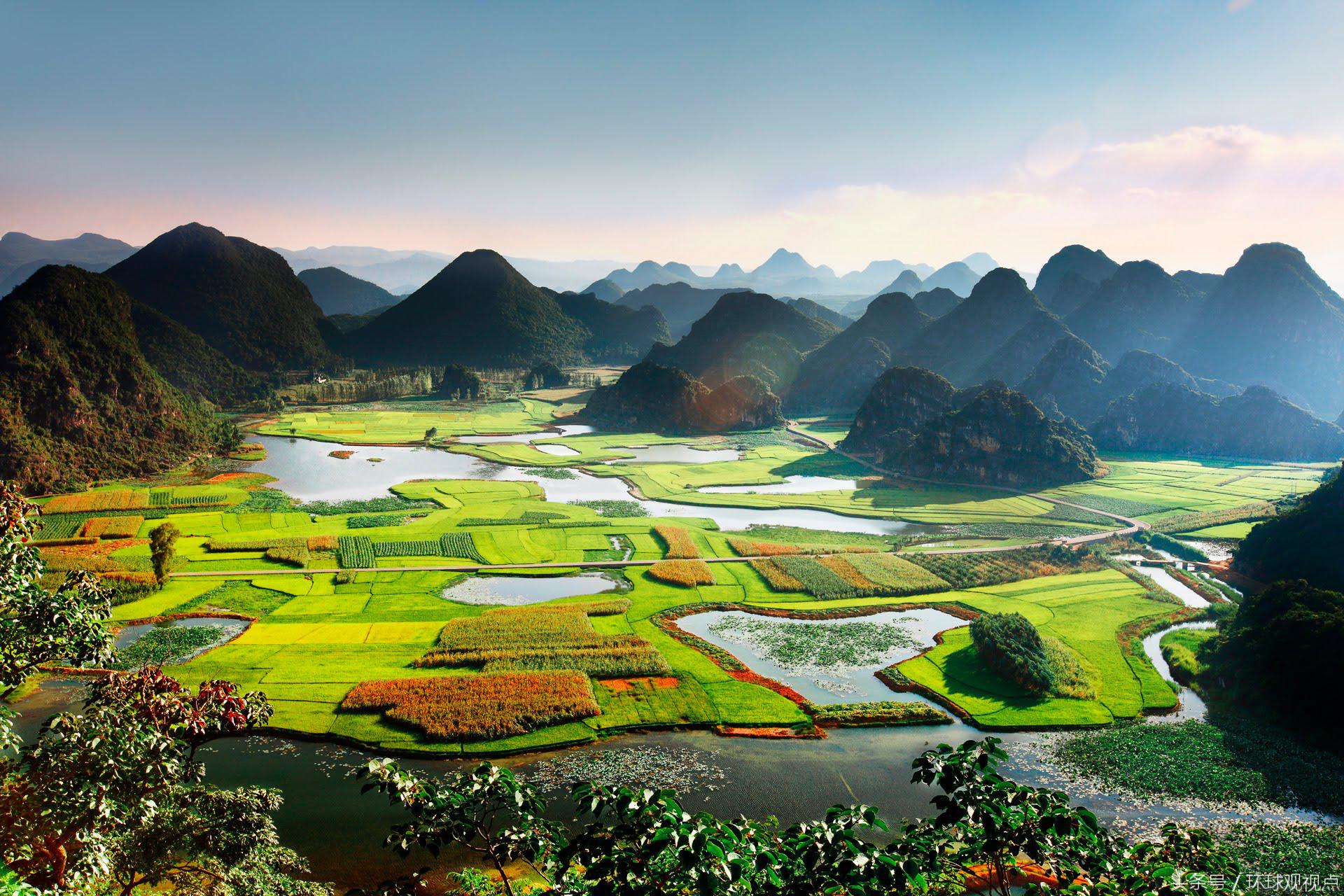 上帝打翻了调色板是什么意思,上帝打翻了大自然调色板