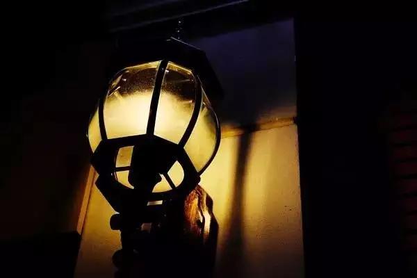 与你在生命里相逢,在生命最深处与自己相遇