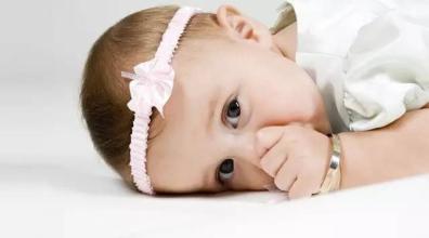 宝宝戴银饰有哪些讲究,宝宝戴银饰有什么好处么