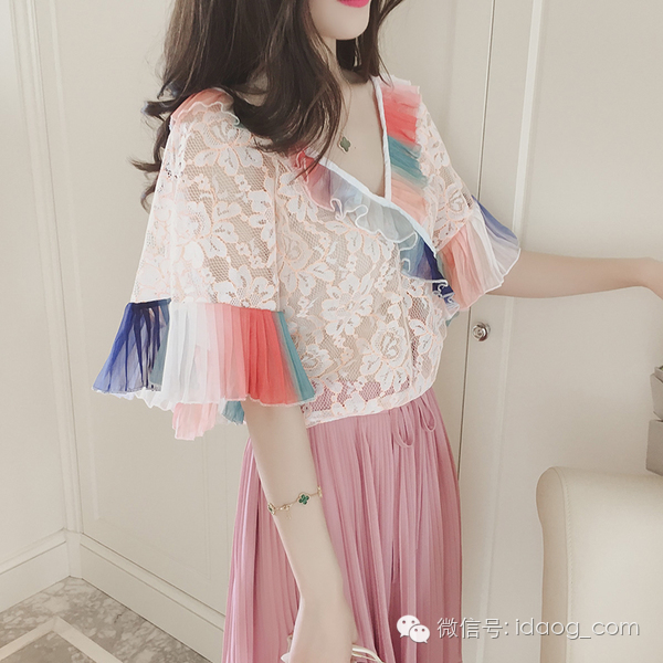 这么美丽的衣服你还在犹豫什么？