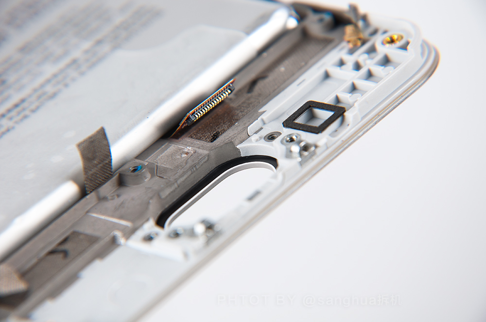 做工不减当年699元的魅蓝3S拆机