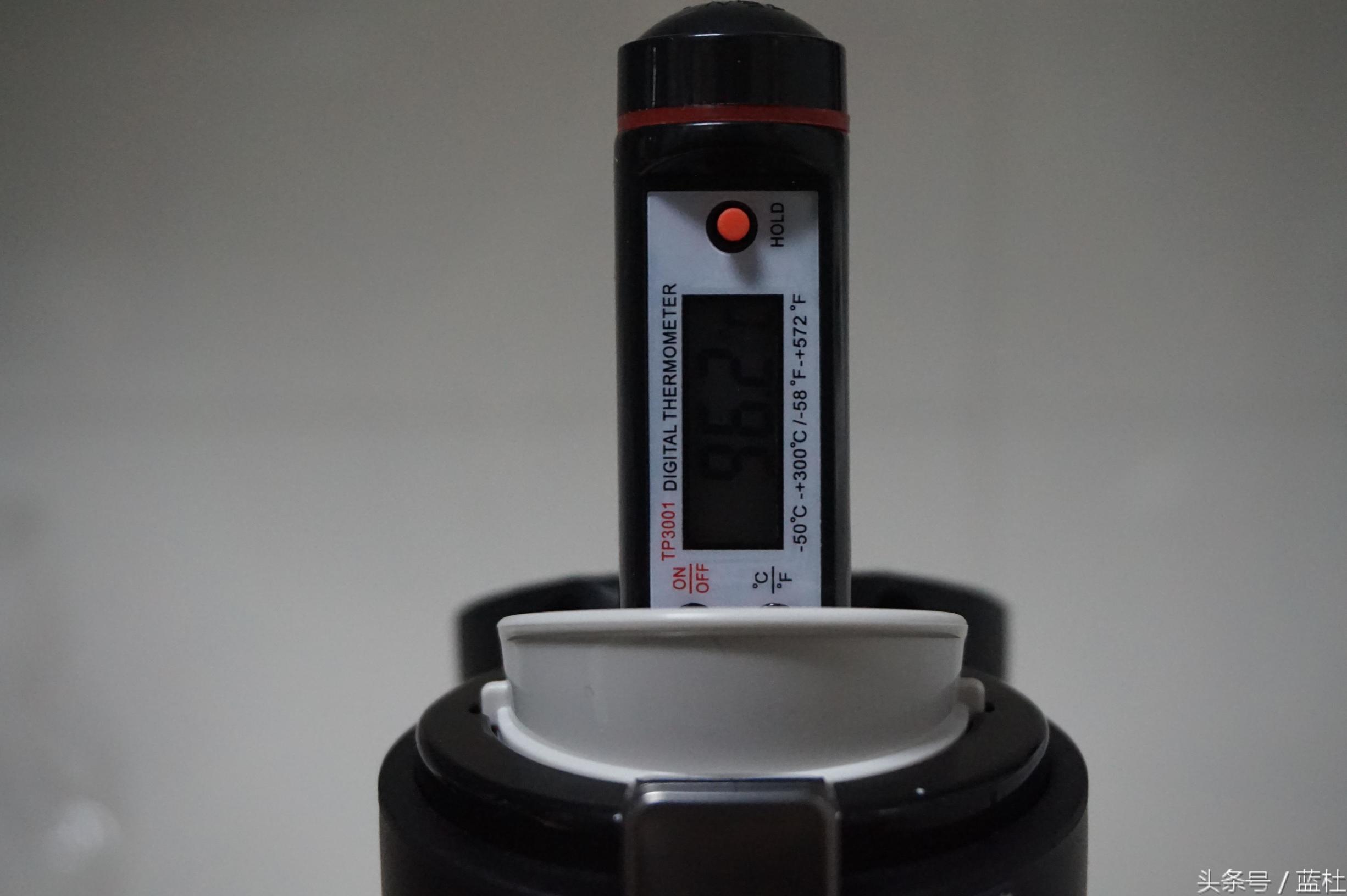 保温杯测温度准吗,能够测温度的保温杯