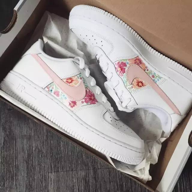 朴信惠喜欢穿什么鞋,朴信惠同款老爹鞋