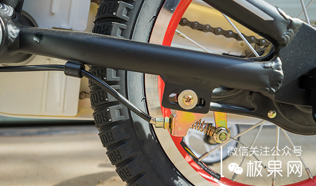 这辆美亚销量第一的童车，孩子骑上想摔跤都难