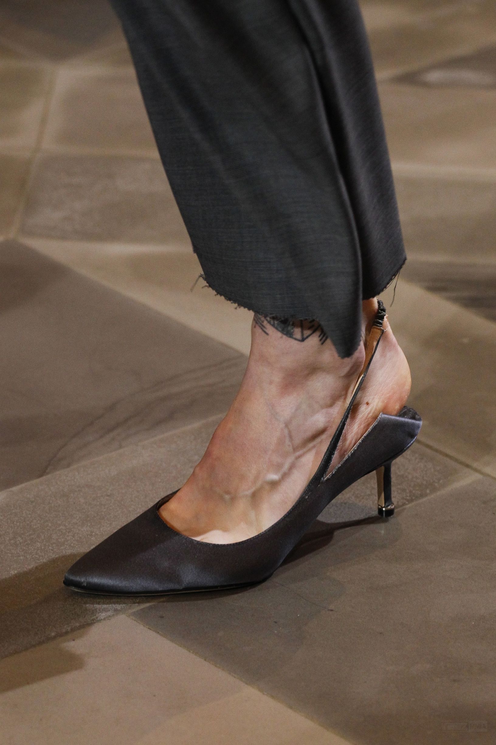 vetements2022秋冬高级,男装高定vetements