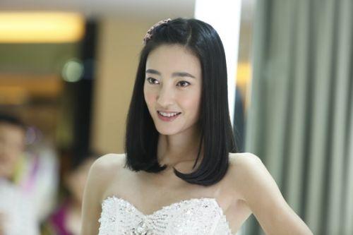 拍婚纱照pose大全图解,拍婚纱照摆哪个pose好看