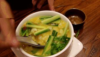 北京有家魔力餐厅，号称京城的“米饭收割机”，一到饭点就排队！