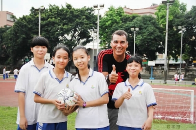 调结构提质量,调结构转型升级势头强劲