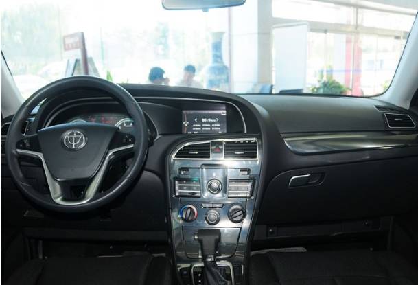 撑门面的四款车，中华品牌车型导购