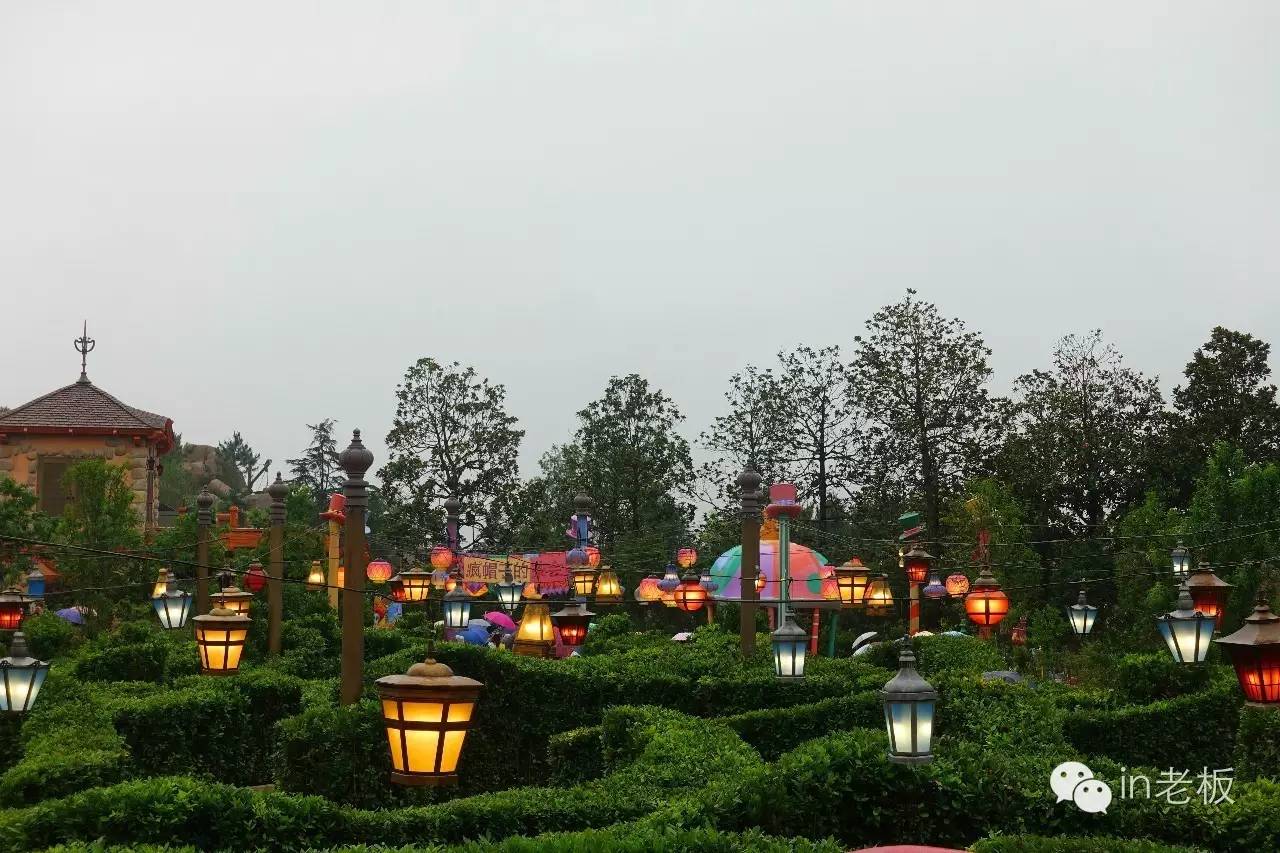 disneyland香港迪士尼奇妙家之旅,disneyland上海迪士尼乐园